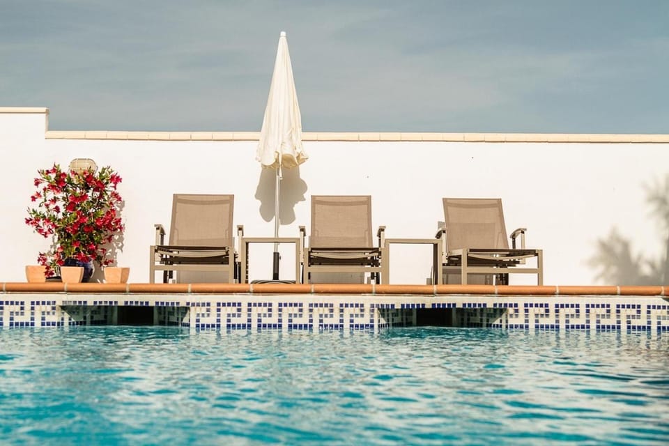 Balcony/Terrace, Swimming pool, Swimming pool