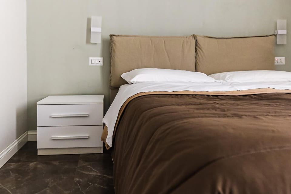 Amendola Rooms Bed and Breakfast in Naples