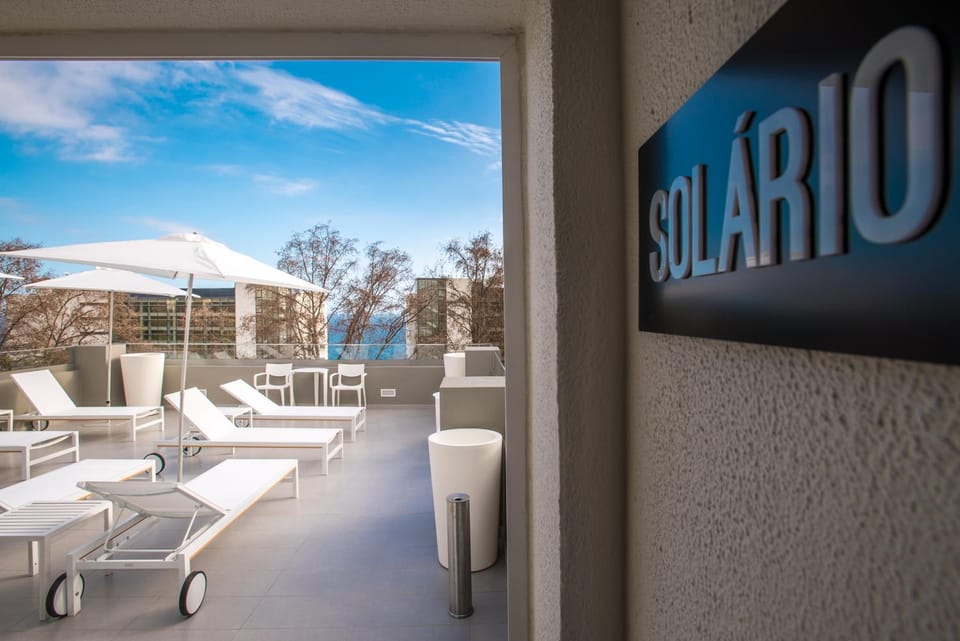 Day, Solarium, Balcony/Terrace, On site, Internal: Not applicable to any particular room