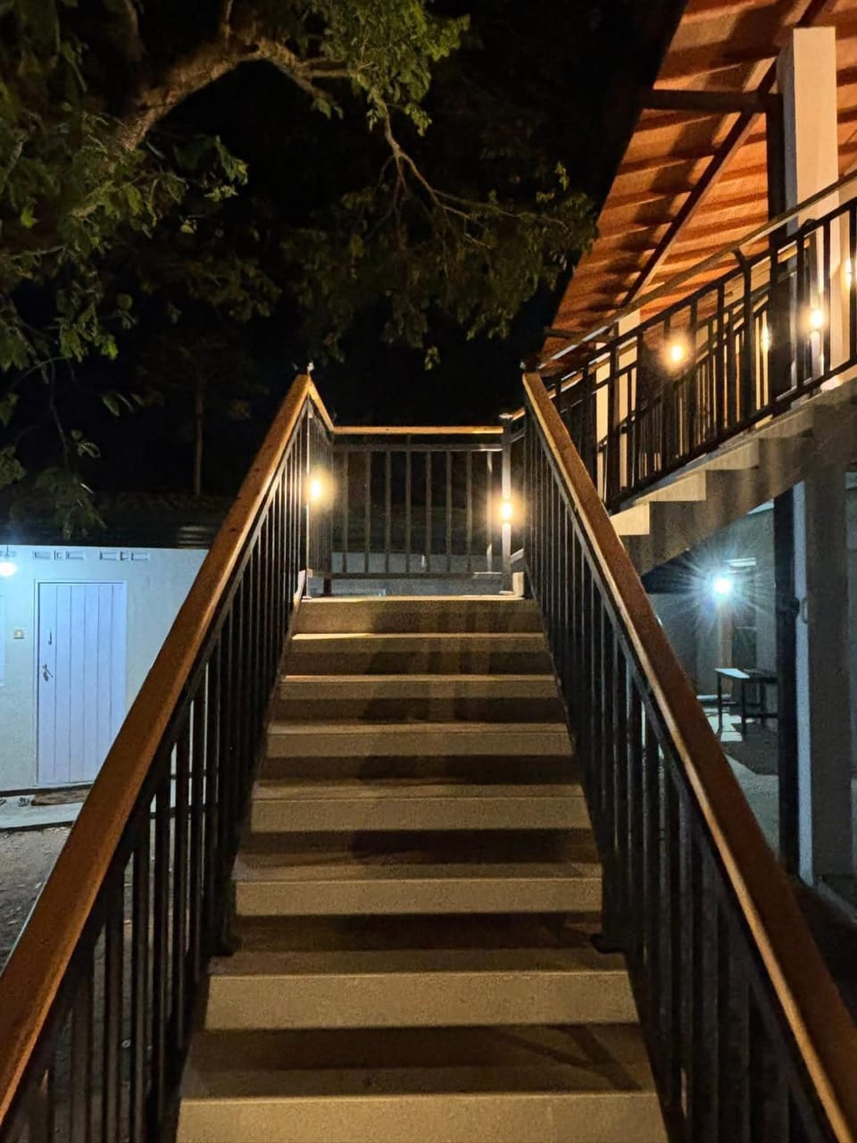 Agasthi Airport Close Bed and Breakfast in Negombo