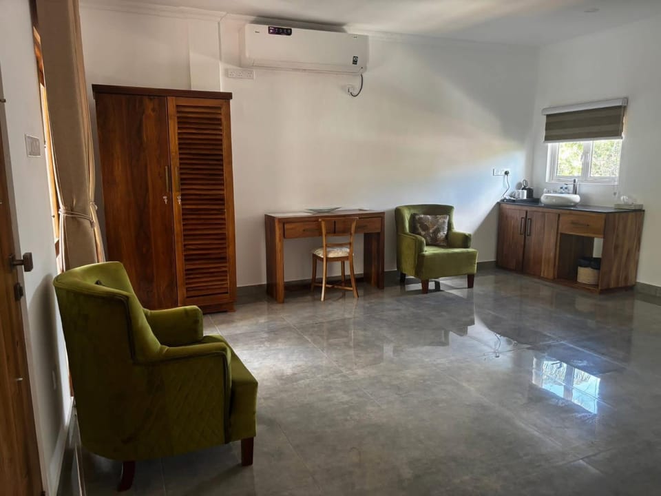 Agasthi Airport Close Bed and Breakfast in Negombo