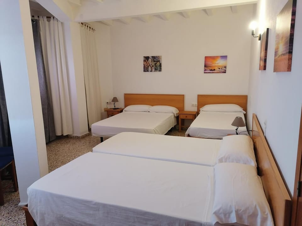 Hostal Pepe Bed and Breakfast in Formentera
