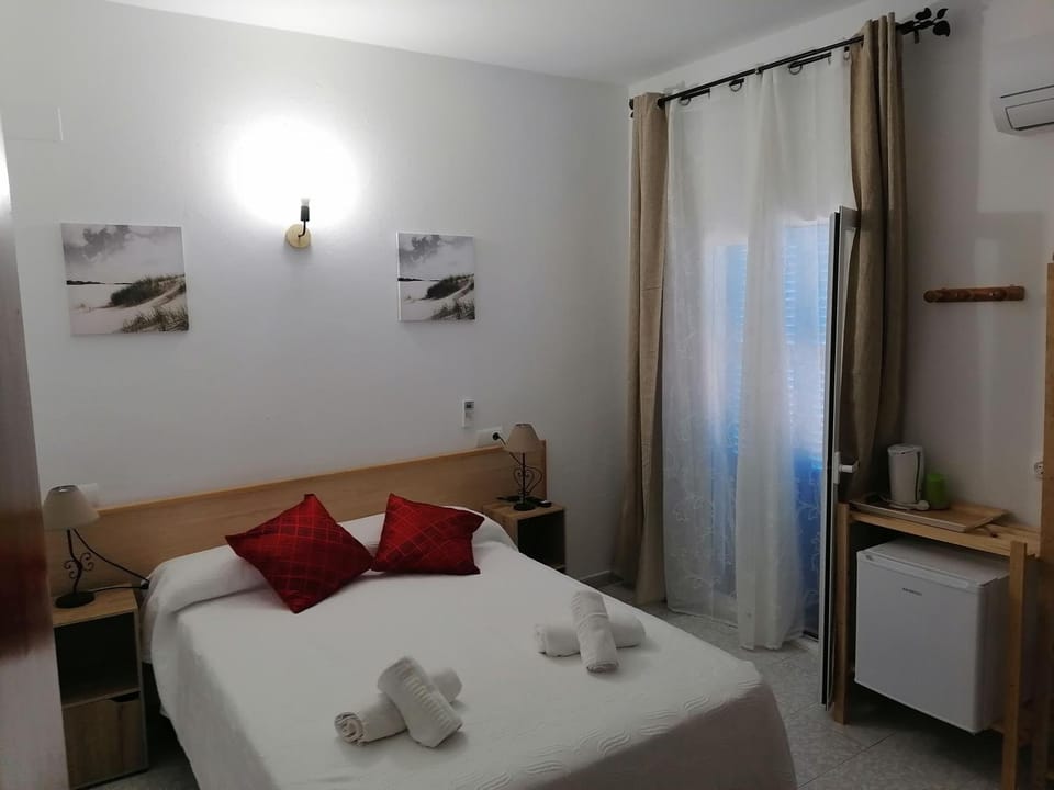 Hostal Pepe Bed and Breakfast in Formentera