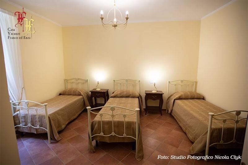 Casa Vacanze - Franco ed Enza Bed and Breakfast in Campania