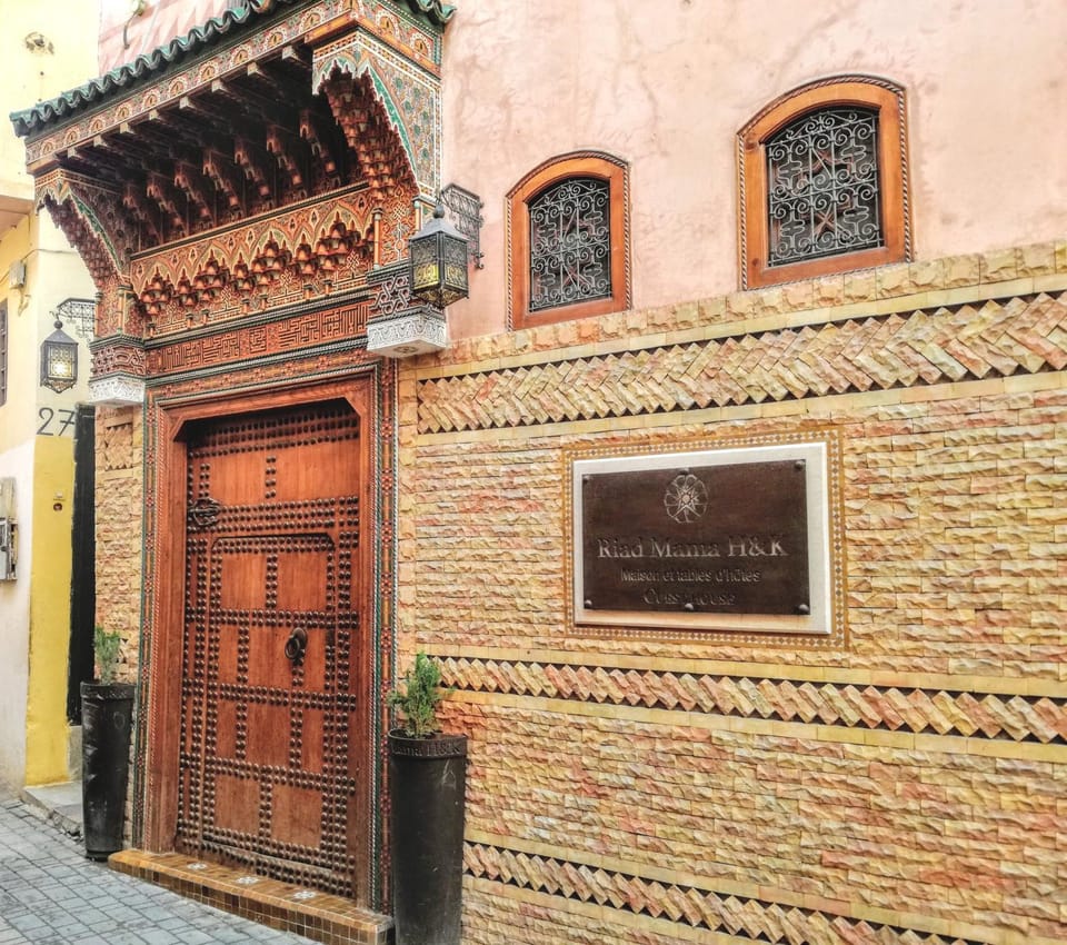 Facade/entrance