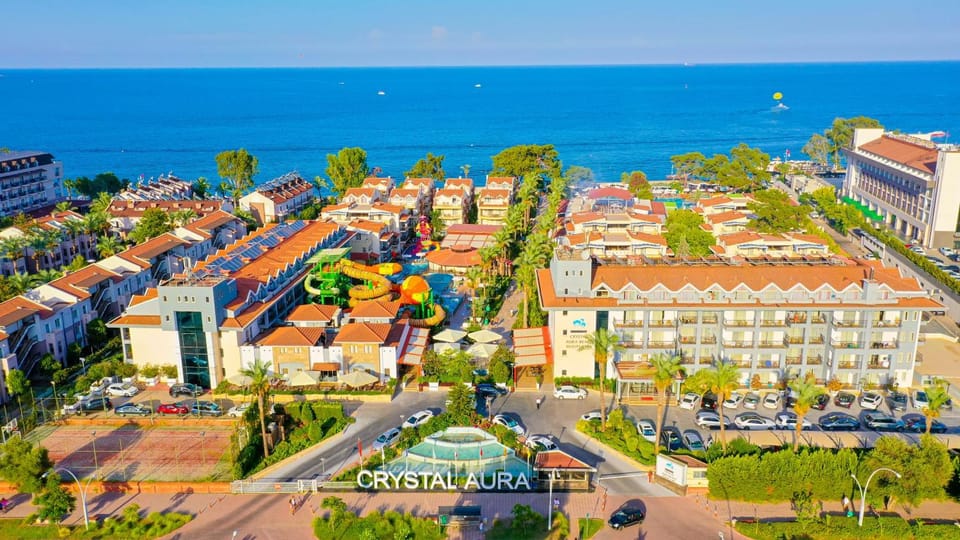 Neighbourhood, Bird's eye view, Beach, Location