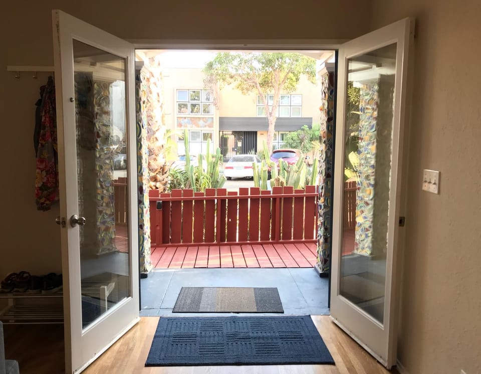 Patio, Balcony/Terrace