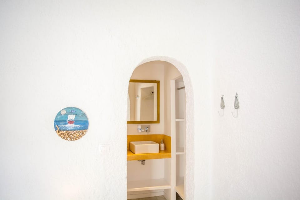 Gorgona Hotel in Decentralized Administration of the Aegean