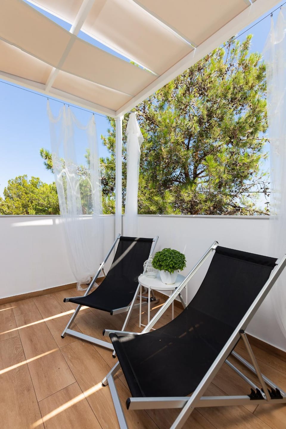 sunbed