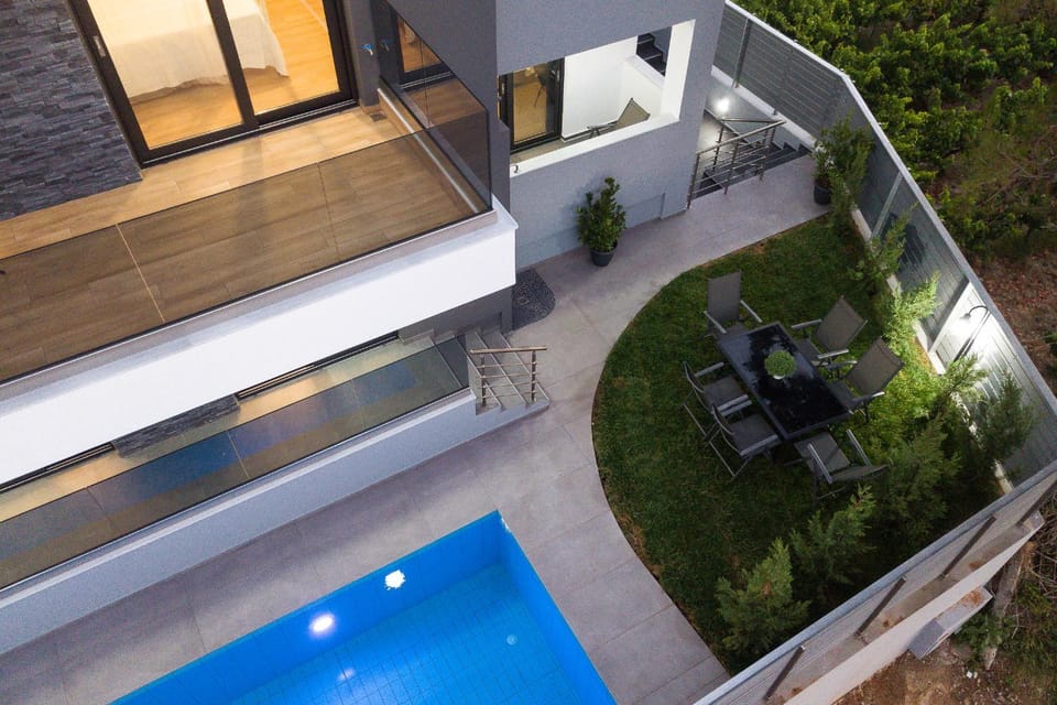 Patio, Seating area, Pool view, Swimming pool