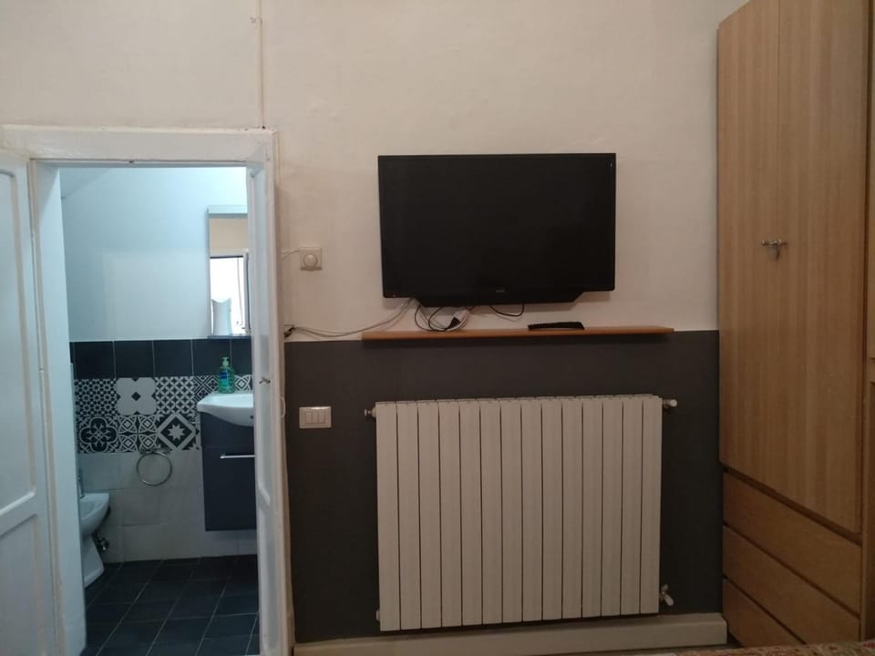 TV and multimedia, Bedroom