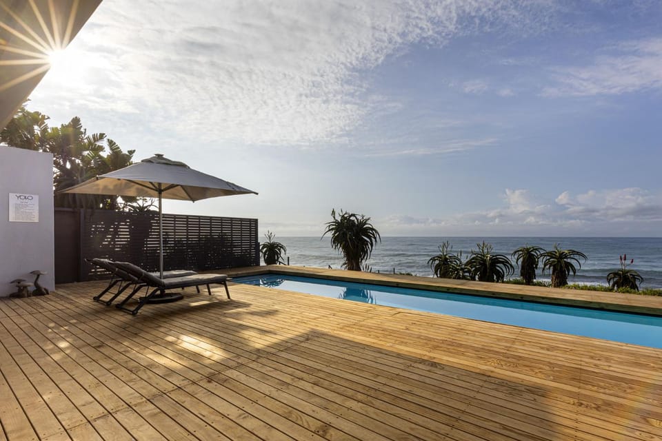 Property building, Patio, Spring, Day, Natural landscape, Winter, Summer, View (from property/room), Balcony/Terrace, Seating area, Autumn, Pool view, Sea view, Swimming pool, Seasons, Location