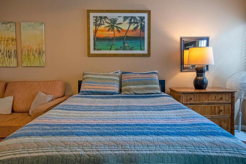 Sandpiper 120B House in Princeville
