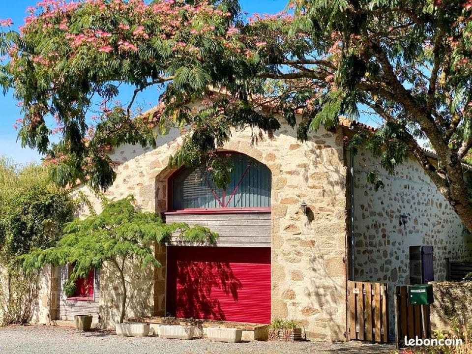 Property building, Landmark view