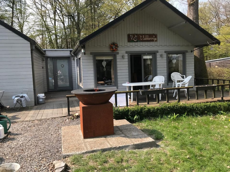 't eekhoorntje Chalet in Wallonia, Belgium