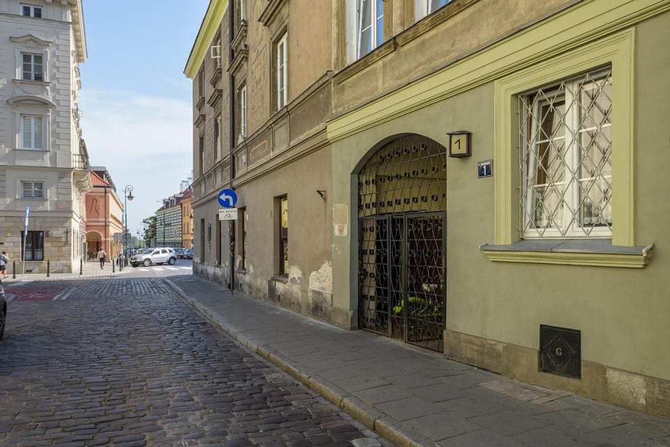 Property building, Facade/entrance, Street view