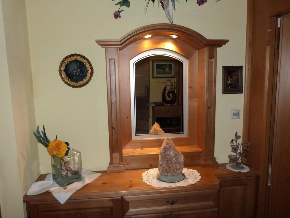 Decorative detail