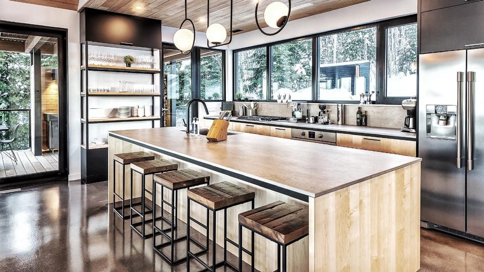 Kitchen or kitchenette