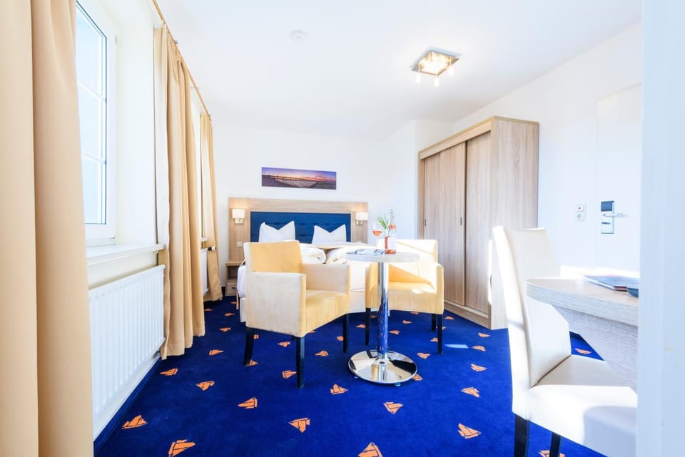 Hotel Boddenhus Garni Hotel in Zingst