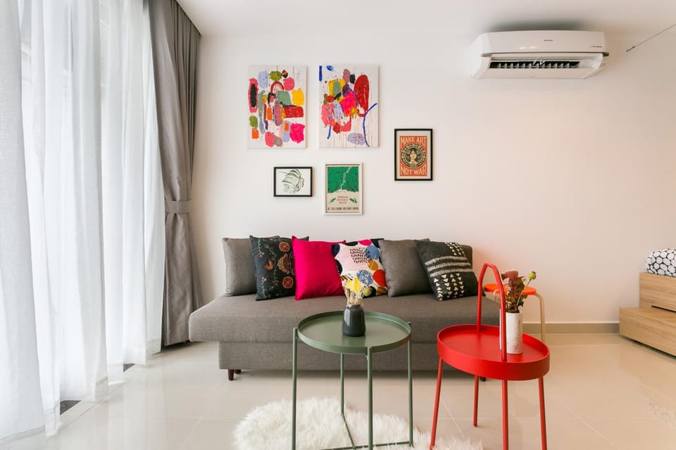 Communal lounge/ TV room, Library, Banquet/Function facilities