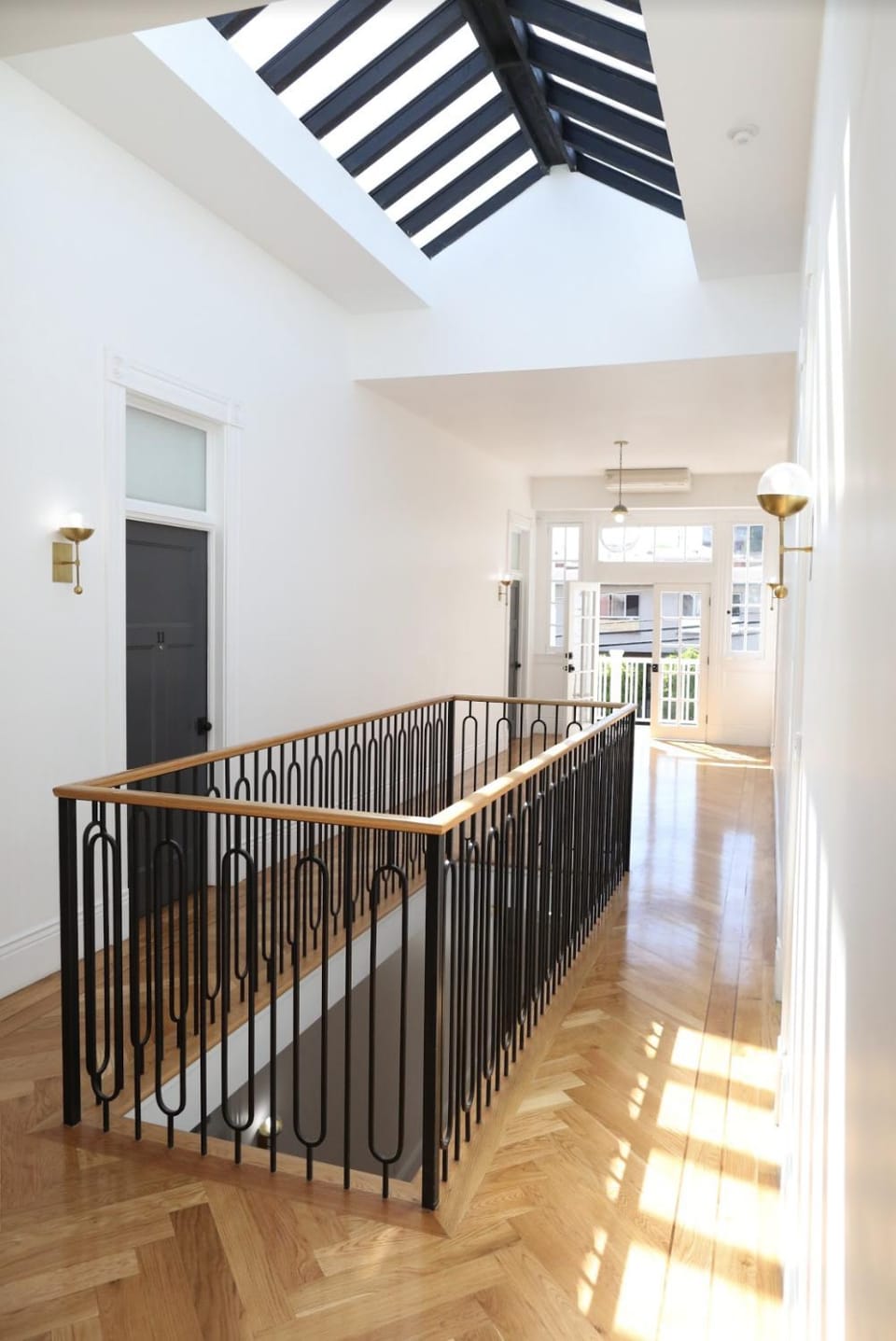 The Burlington Apartment in Los Angeles