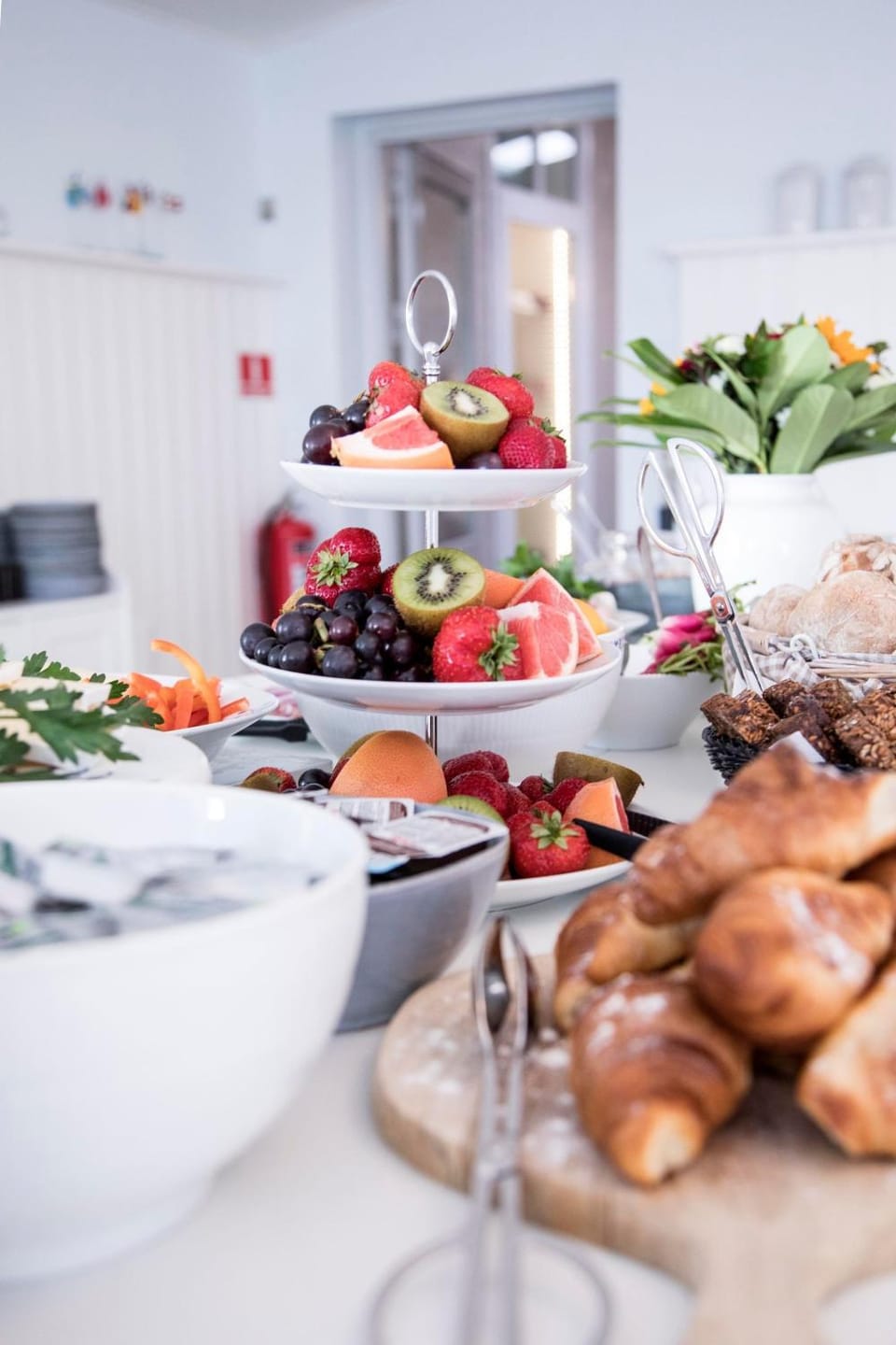 Breakfast, Buffet breakfast