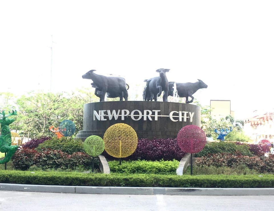 101 Newport Boulevard C1 Apartment in Pasay