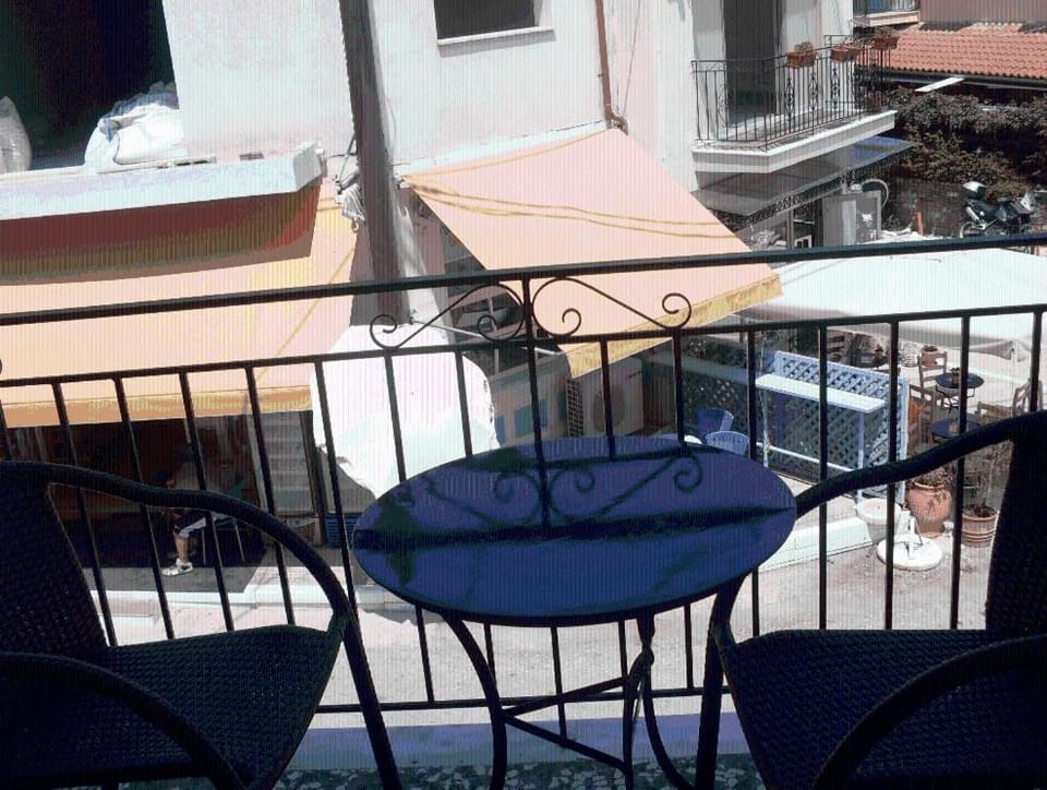 Day, Balcony/Terrace
