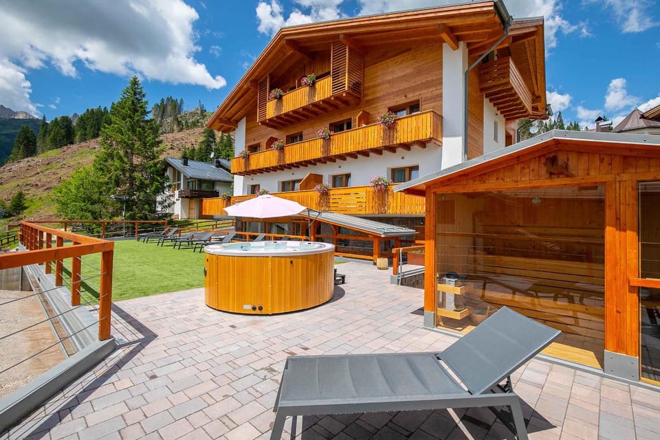 San Martino Mountain Residence Hotel in Trentino-South Tyrol
