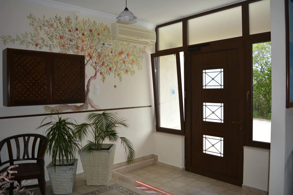 Lobby or reception, Seating area