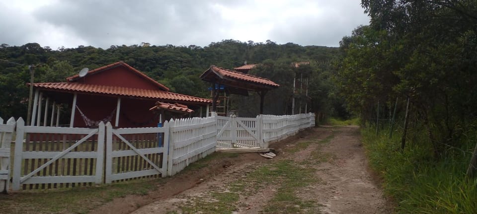 Casa na lua Nature lodge in State of São Paulo