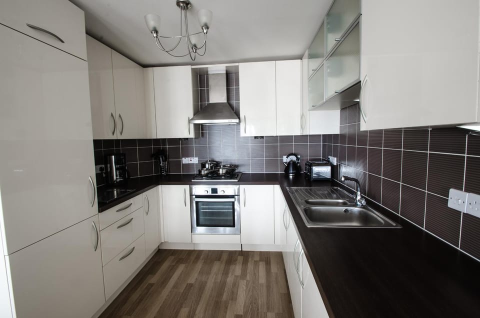 City Centre Orange Apartments - Portland Street Apartment in Aberdeen