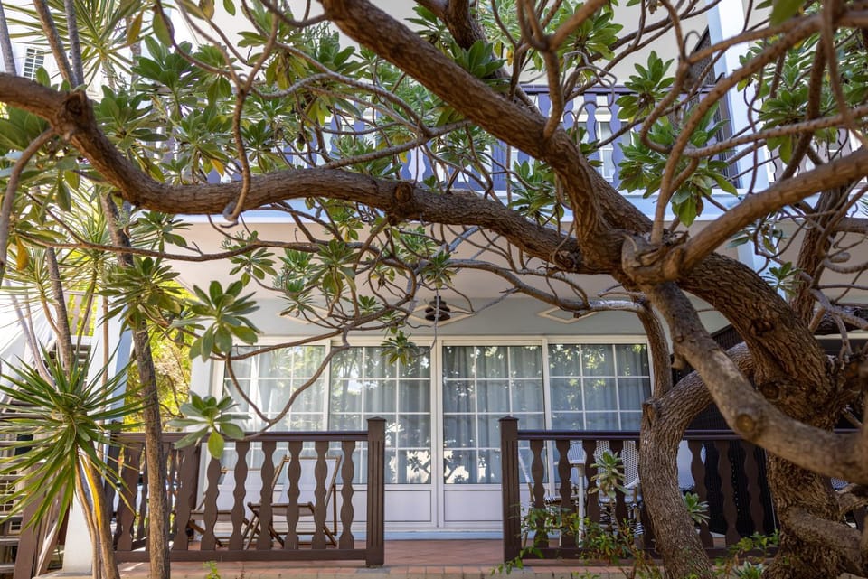 Property building, Balcony/Terrace