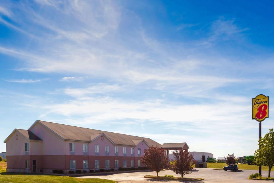 Property building, On site