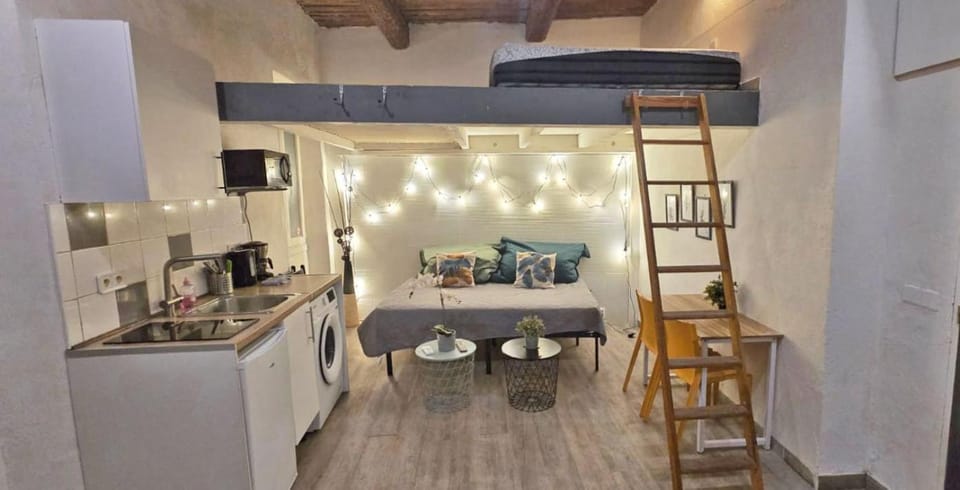 GregBnb - Studio Mezzanine - CLIMATISÉ - 15min Gare Apartment in Toulon