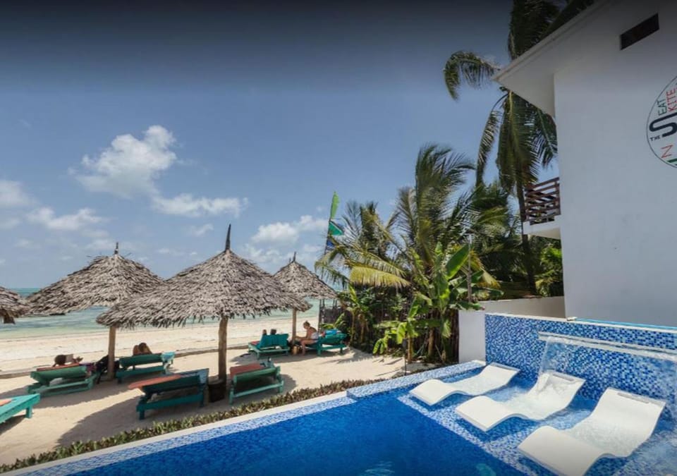 Beach, Pool view, Swimming pool