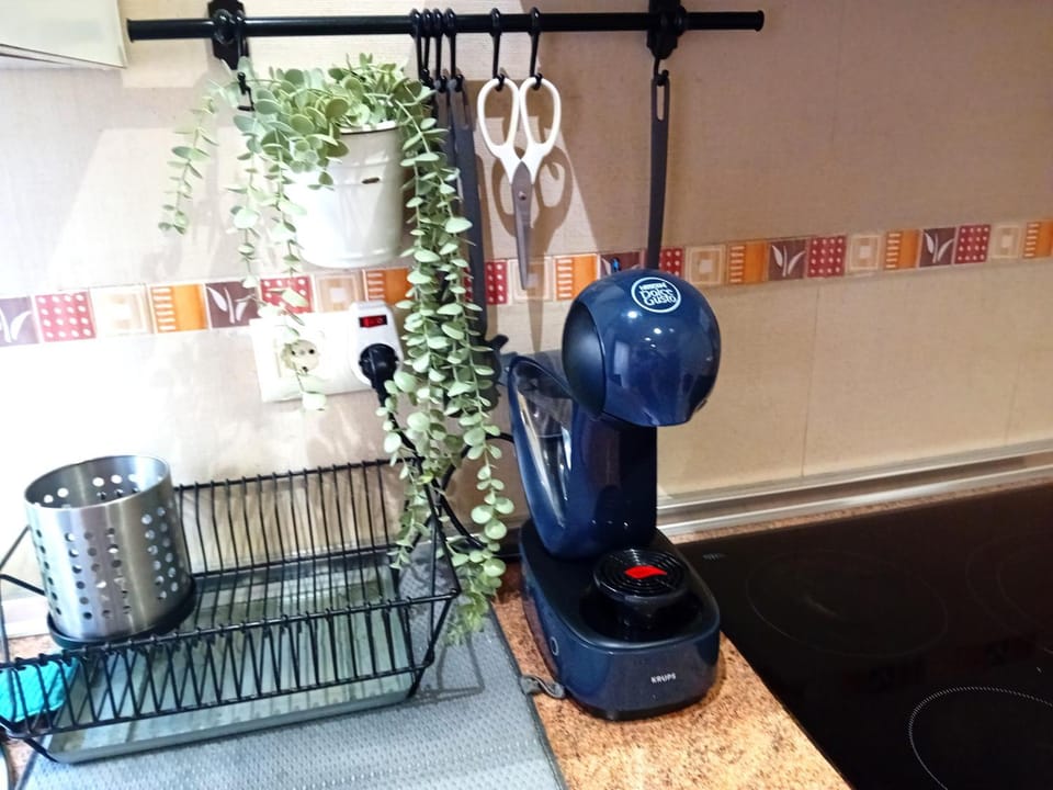 Coffee/tea facilities, Kitchen or kitchenette