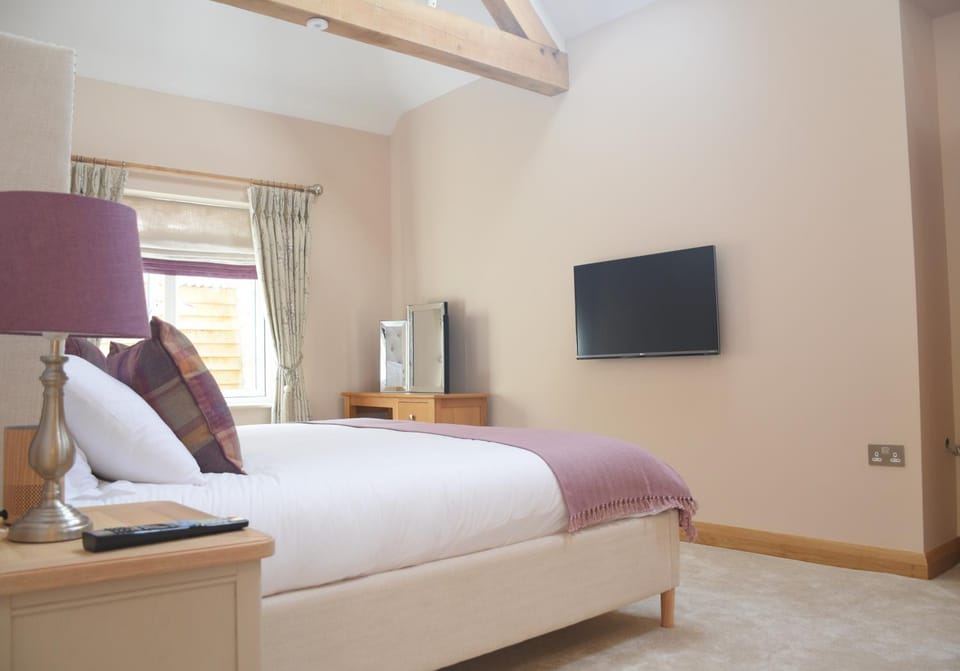 Lily Rose Cottage Apartment in Broadway