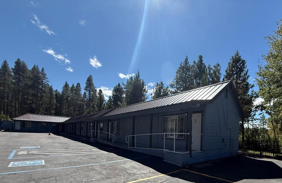Tahoe Sands Inn Motel in South Lake Tahoe