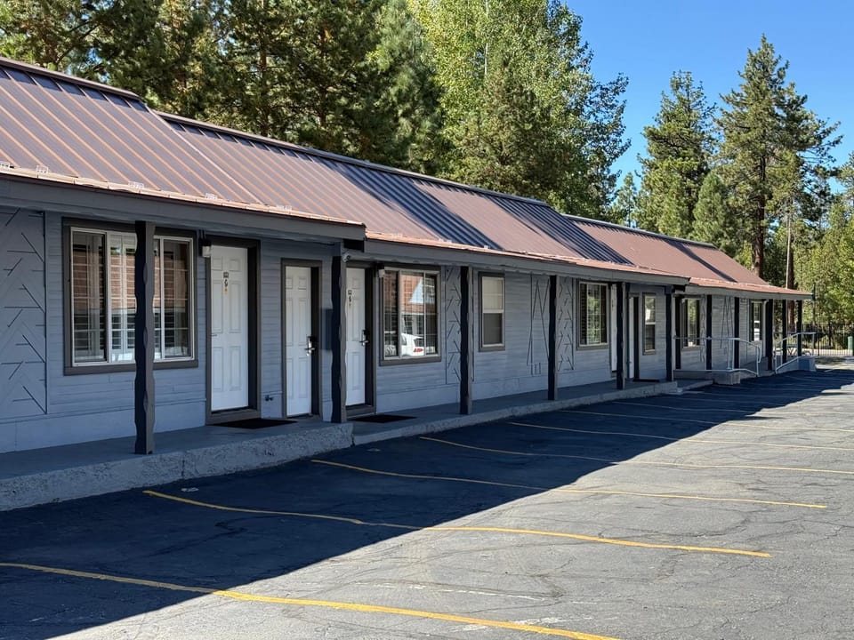 Tahoe Sands Inn Motel in South Lake Tahoe