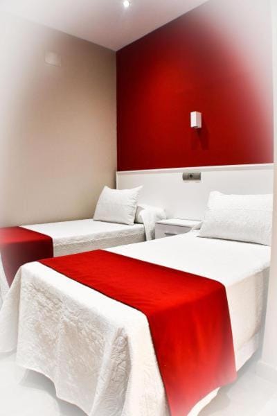 Hostal Playa Candor Bed and Breakfast in Rota