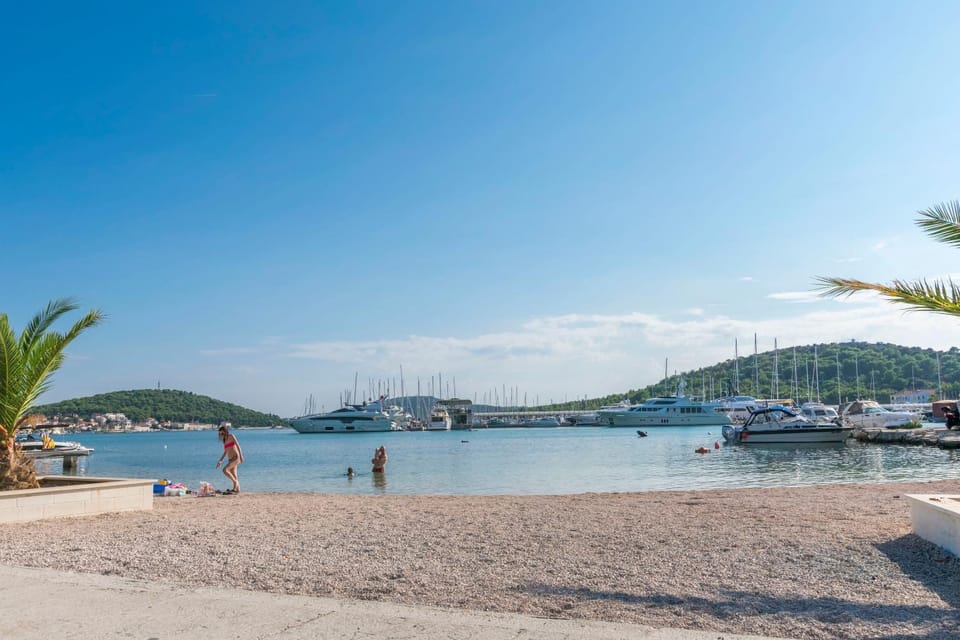 Nearby landmark, Day, Beach