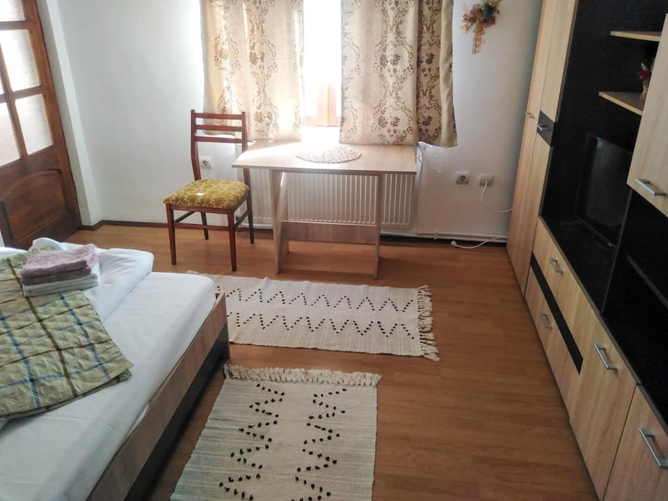 Casa La Agapia Bed and Breakfast in Romania