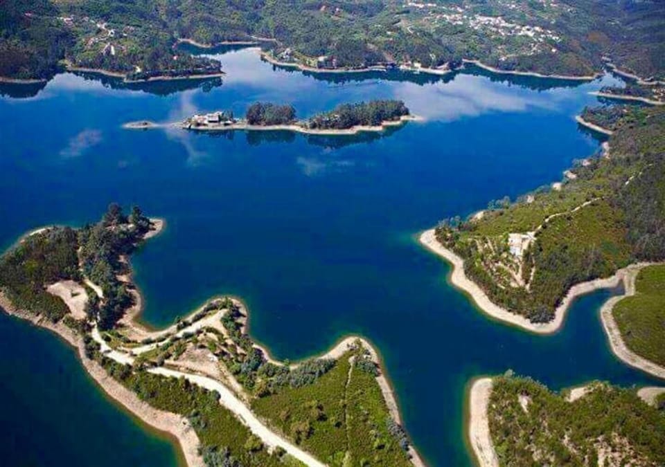 Nearby landmark, Natural landscape, Area and facilities