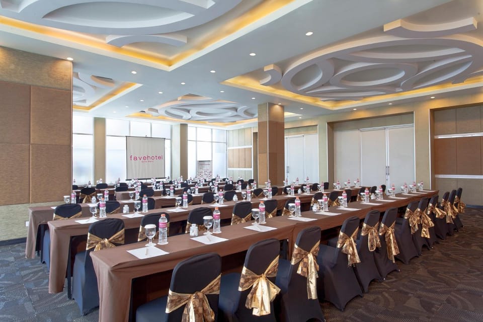 Meeting/conference room