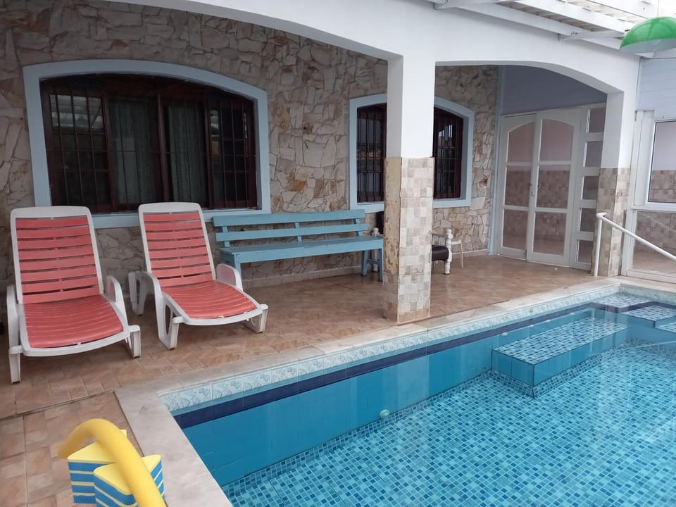 Maranata Casa Bed and Breakfast in Peruíbe