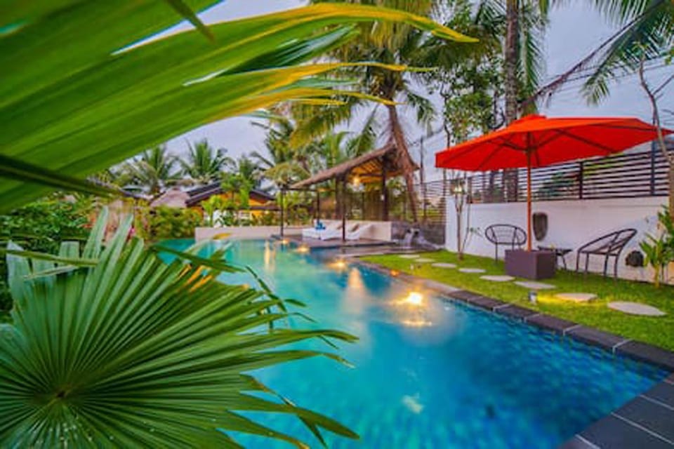 Garden view, Swimming pool, Swimming pool