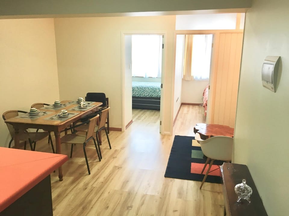 Departamento completo 42 mts2 - 2 habs y 1 futón - Centro Tomé - 5 personas max - Edificio Don Francisco Apartment in Bio Bio, Chile