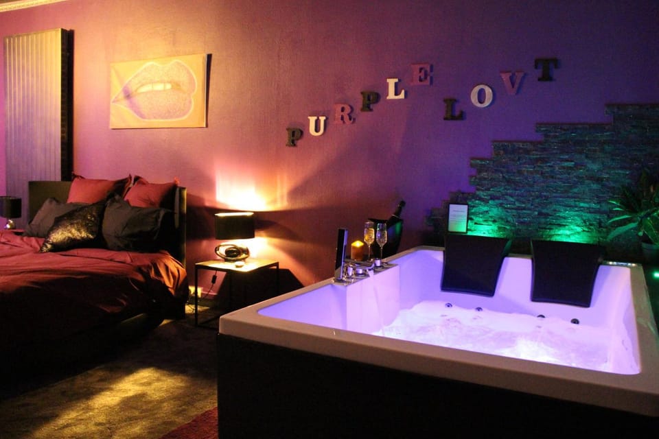 Hot Tub, Spa and wellness centre/facilities
