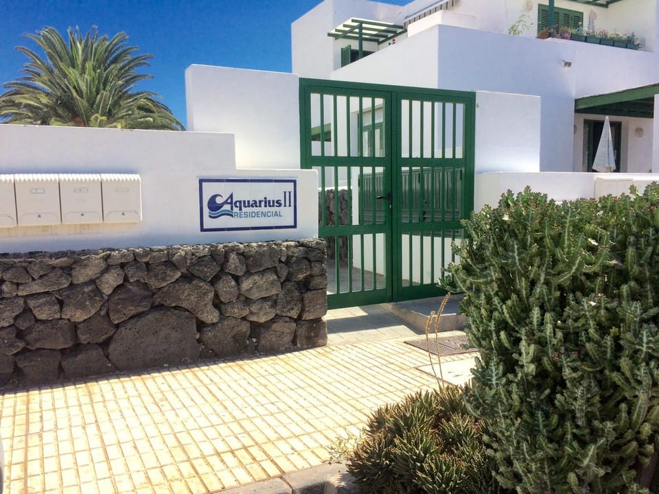 Grand House "Cucharas Beach" House in Costa Teguise